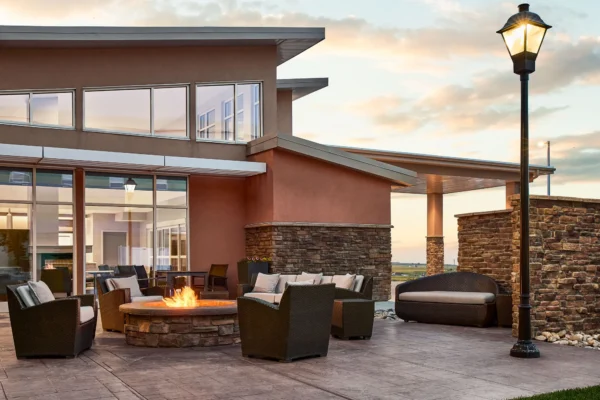 RI-RAPRI-Public_Space-Firepit_Evening